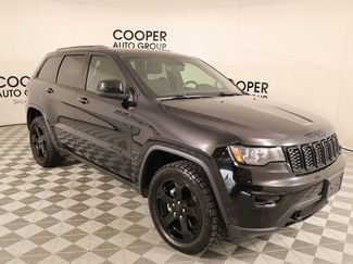 Used 2018 Jeep Grand Cherokee Laredo image 1