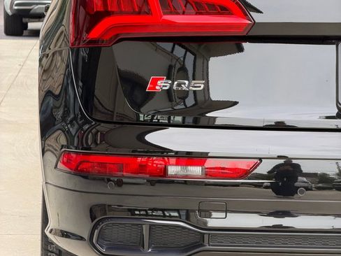 Used 2020 Audi SQ5 Premium Plus w/ Premium Plus Package AWD/4WD image 13