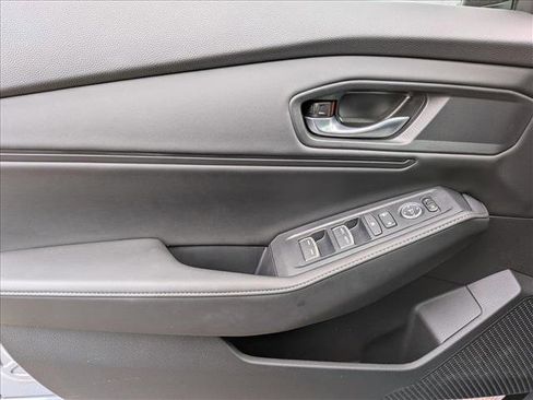 Used 2025 Honda Accord Sport image 10