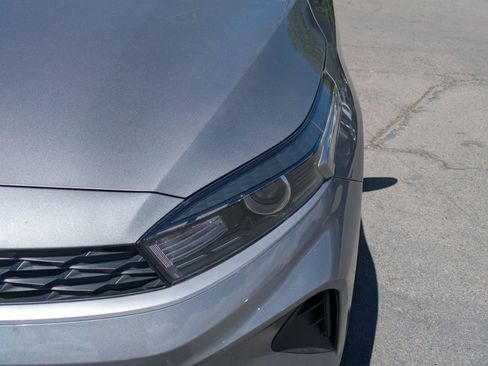 Used 2024 Kia Forte LXS w/ LXS Technology Package FWD image 12