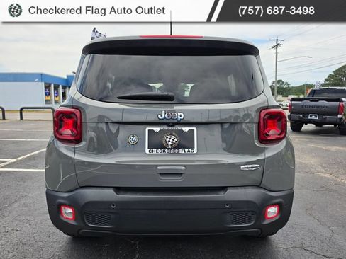 Used 2021 Jeep Renegade Latitude w/ Luxury Group I FWD image 6