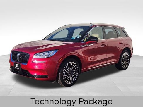 Certified 2022 Lincoln Corsair Reserve w/ Equipment Group 201A image 4