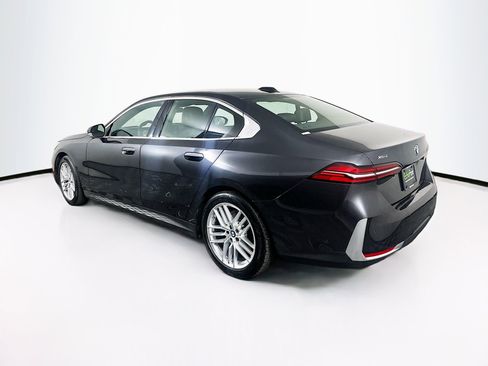 Used 2025 BMW 540i xDrive 540i xDrive w/ Premium Package image 5