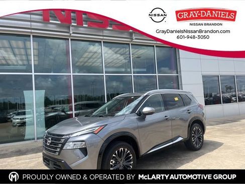 Certified 2026 Nissan Rogue Platinum w/ Platinum Premium Package AWD/4WD image 1