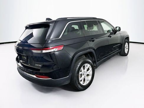 Used 2023 Jeep Grand Cherokee Limited AWD/4WD image 9