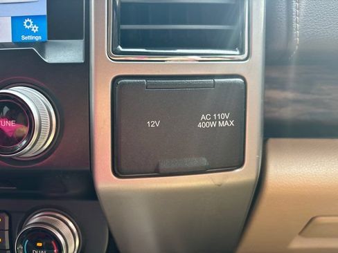 Used 2018 Ford F150 Lariat RWD image 45