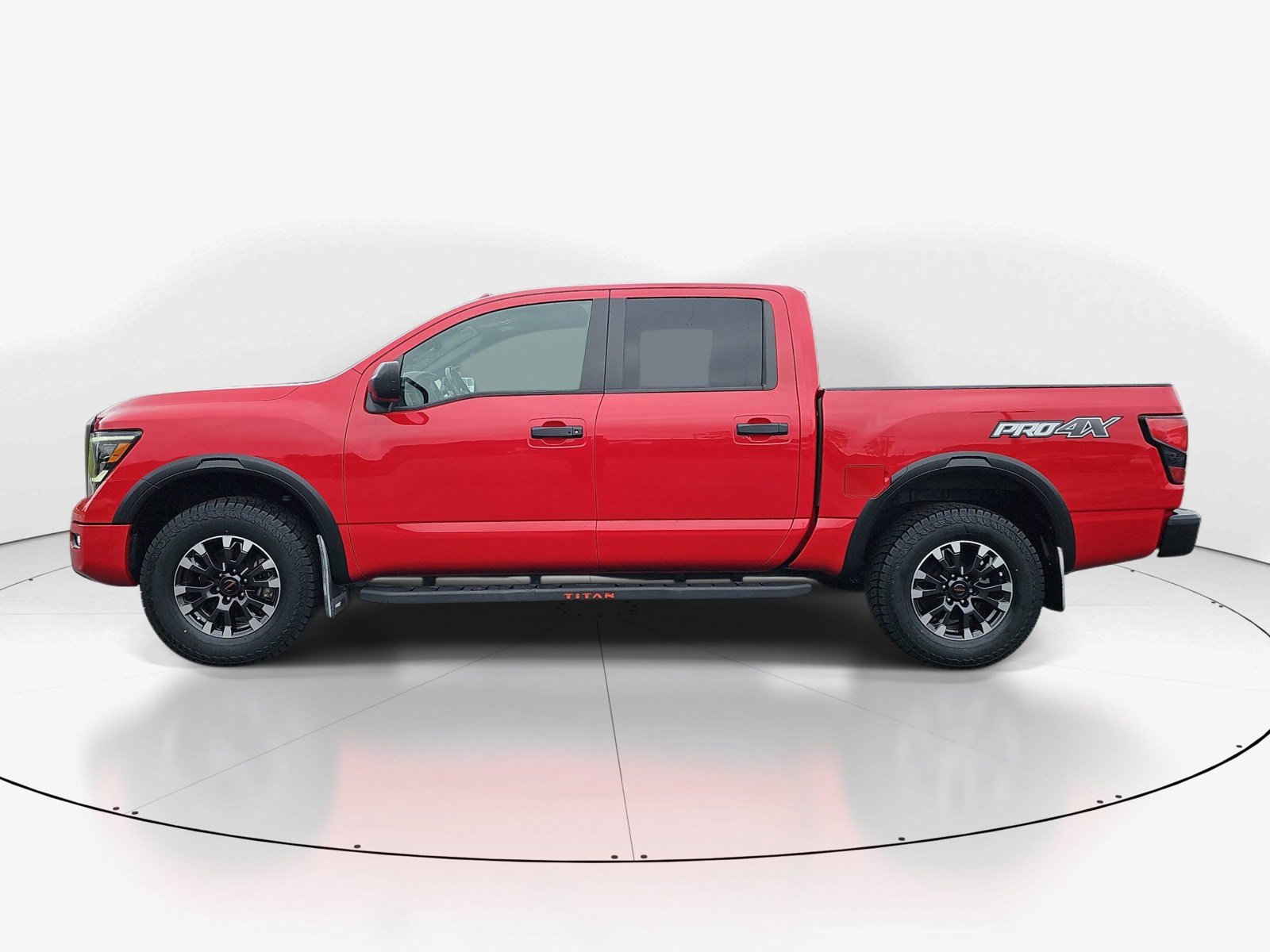 Used 2021 Nissan Titan PRO-4X w/ Off Road Protection Package AWD/4WD image 7