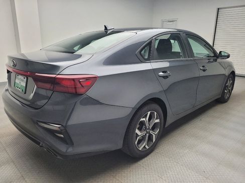Used 2020 Kia Forte LXS FWD image 9