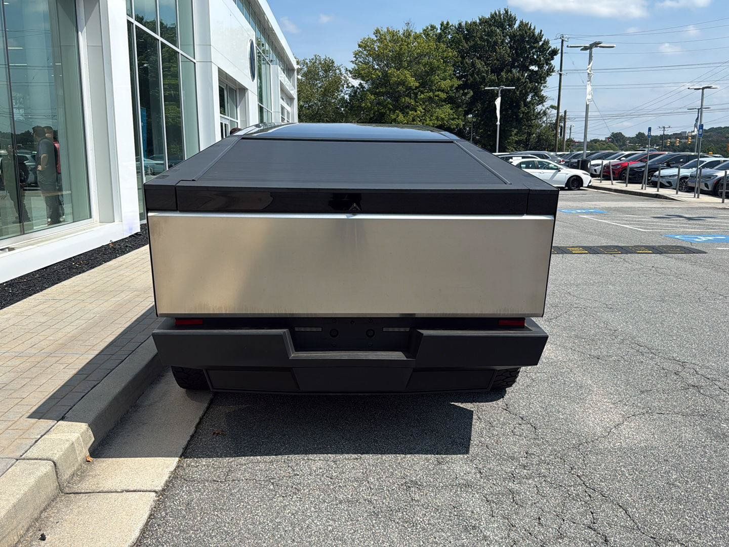 Used 2024 Tesla Cybertruck AWD Crew Cab image 6