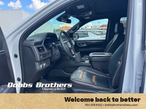 Used 2023 GMC Yukon AT4 AWD/4WD image 13