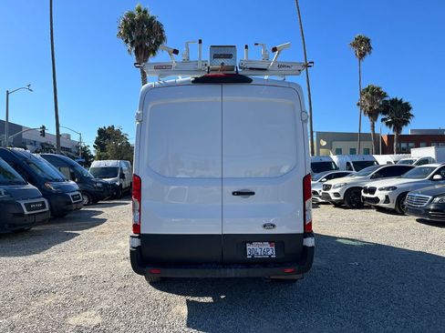 Used 2022 Ford Transit 250 Medium Roof RWD image 6