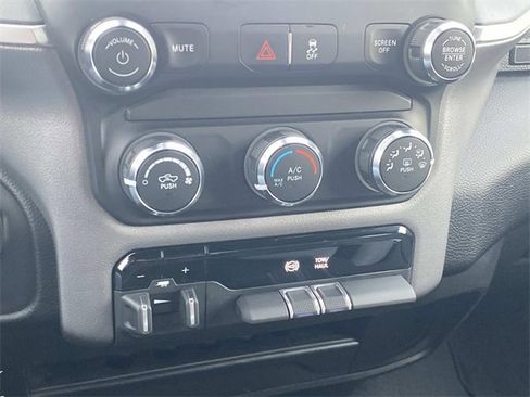 Used 2024 RAM 2500 Big Horn image 26