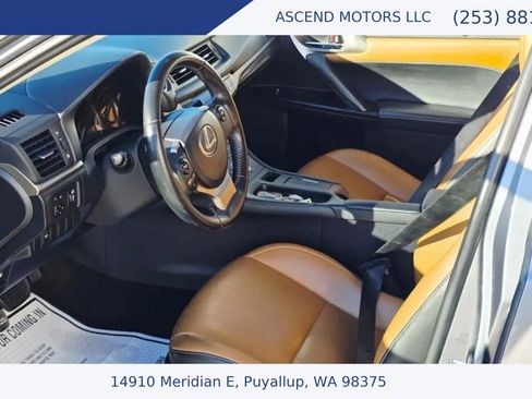 Used 2014 Lexus CT 200h image 9