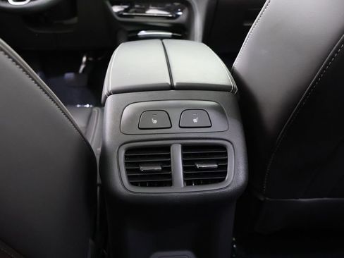 Used 2023 Buick Envision Avenir AWD/4WD image 62