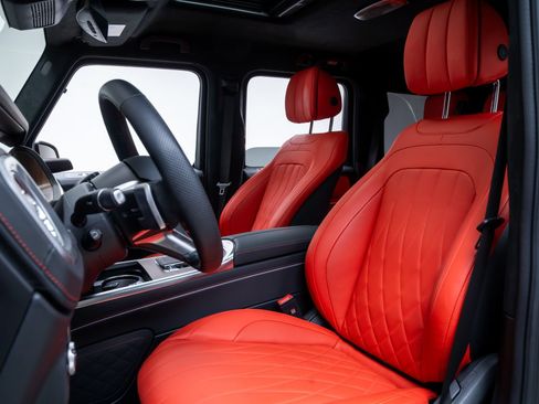 Used 2025 Mercedes-Benz G 580 w/ EQ Technology image 23