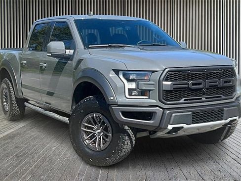 Used 2020 Ford F150 Raptor w/ Equipment Group 802A Luxury image 11