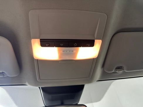 Used 2025 Nissan Sentra S image 24