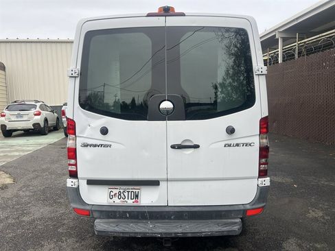 Used 2013 Freightliner Sprinter 2500 image 4