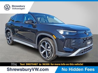 New 2025 Volkswagen Tiguan SE