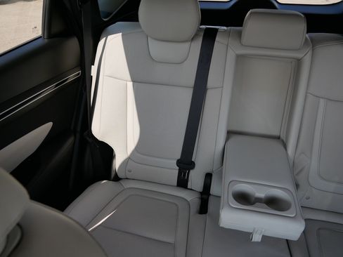 Used 2024 Hyundai Tucson Limited AWD/4WD image 12