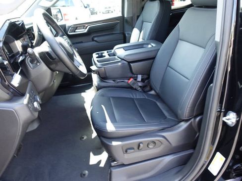 Used 2023 Chevrolet Silverado 1500 LT AWD/4WD image 19
