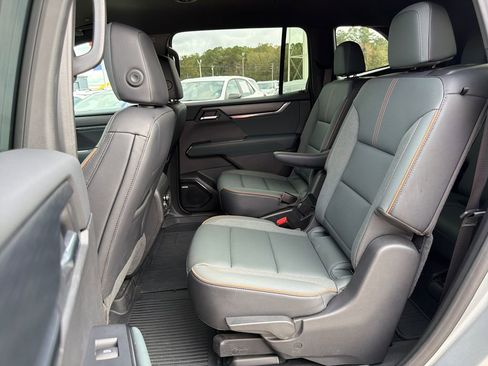 Used 2025 GMC Acadia AT4 w/ LPO, Floor Liner Package image 29