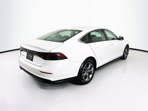 Used 2024 Honda Accord EX image 9