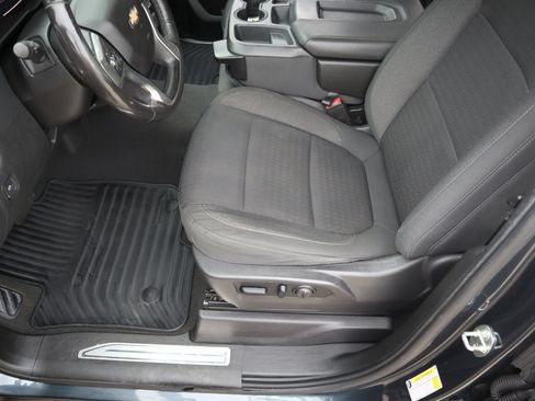 Used 2021 Chevrolet Silverado 1500 LT w/ Z71 Off-Road Package image 30