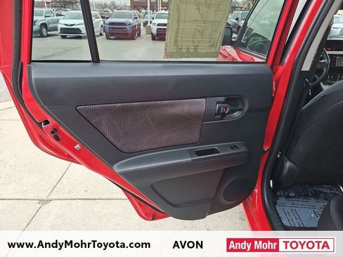 Used 2014 Scion xB FWD image 23