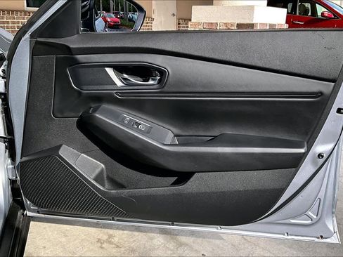 Used 2025 Honda Accord SE image 23