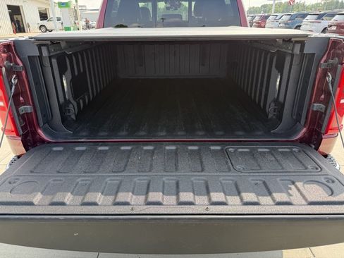 Used 2025 RAM 1500 Limited AWD/4WD image 11