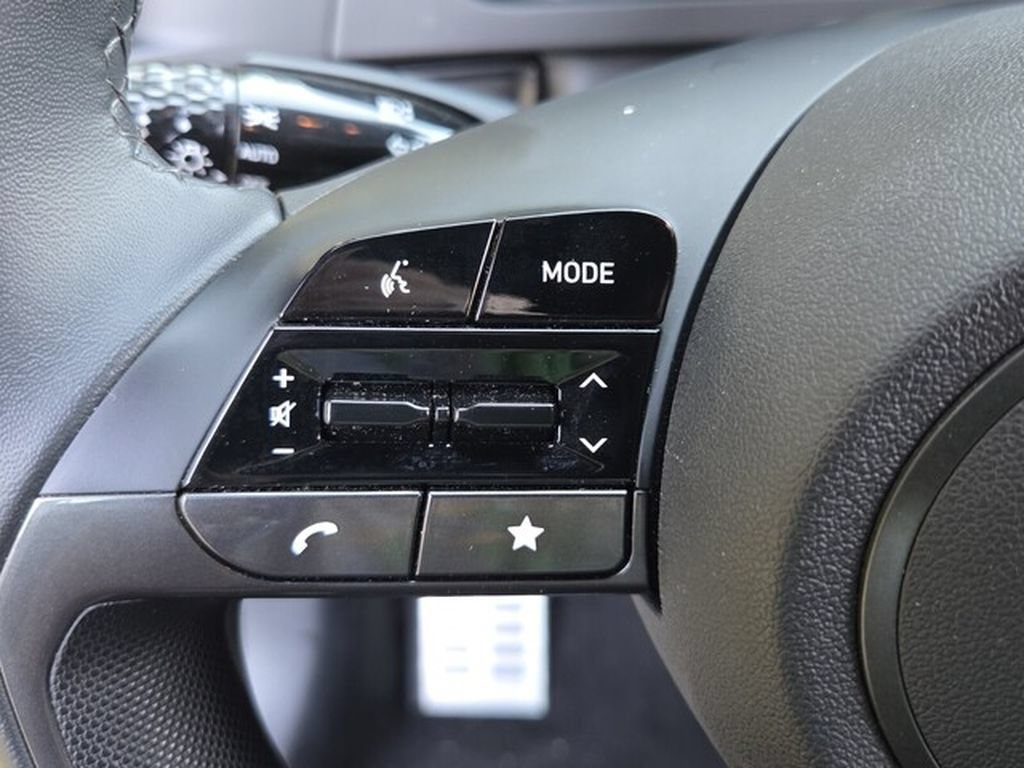 Used 2026 Hyundai Elantra Sport FWD image 24