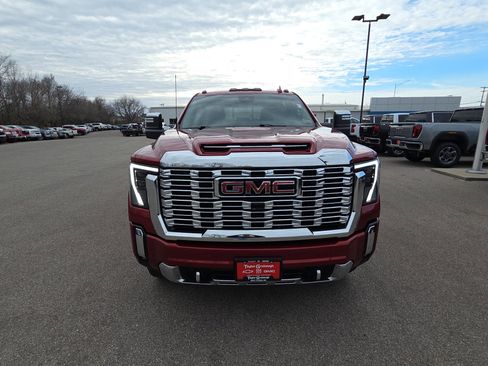 Used 2024 GMC Sierra 2500 Denali w/ Denali Reserve Package image 3