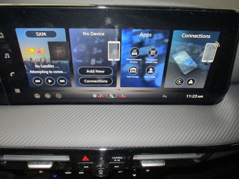 Used 2026 Nissan Kicks SR w/ SR Premium Package image 29