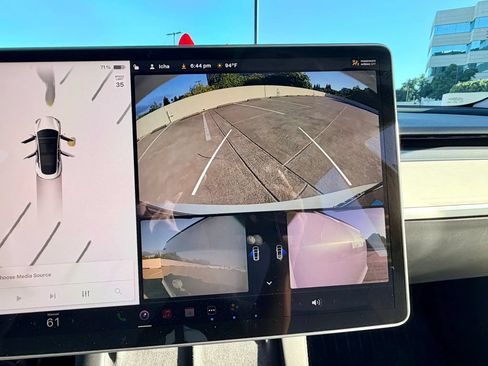 Used 2023 Tesla Model 3 Standard Range RWD image 35