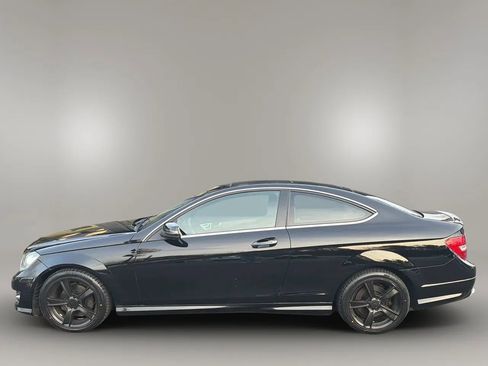 Used 2013 Mercedes-Benz C 250 Coupe image 2
