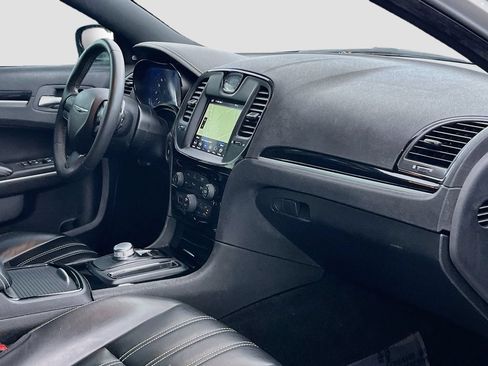 Used 2023 Chrysler 300 S RWD image 31