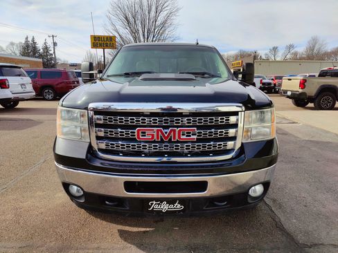 Used 2012 GMC Sierra 2500 SLT w/ SLT Convenience Package AWD/4WD image 3