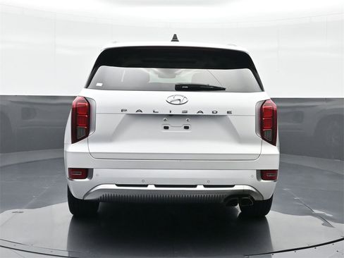 Used 2021 Hyundai Palisade Calligraphy image 16
