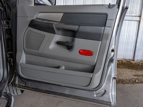 Used 2008 Dodge Ram 1500 Truck SLT image 43