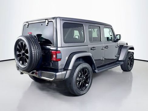 Used 2020 Jeep Wrangler Unlimited Sahara AWD/4WD image 6