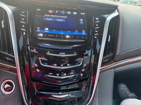 Used 2020 Cadillac Escalade Premium Luxury w/ Escalade Sport Edition RWD image 11