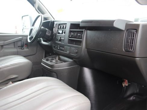 Used 2023 Chevrolet Express 3500 w/ Power Convenience Package image 35
