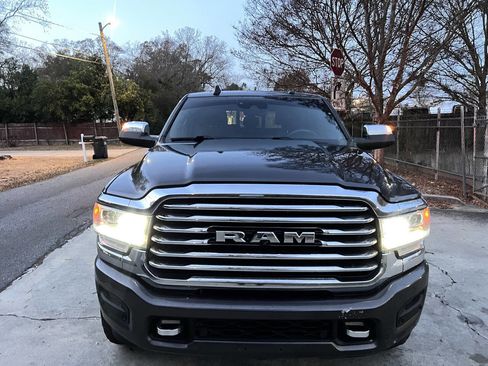 Used 2019 RAM 2500 Limited image 2