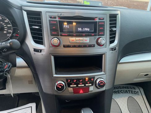 Used 2014 Subaru Outback 2.5i w/ Alloy Wheel Package image 13