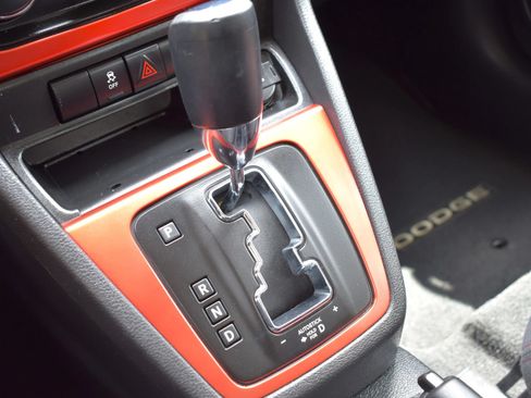 Used 2011 Dodge Caliber Heat FWD image 21