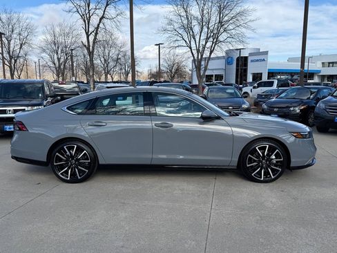 Certified 2025 Honda Accord Touring image 3