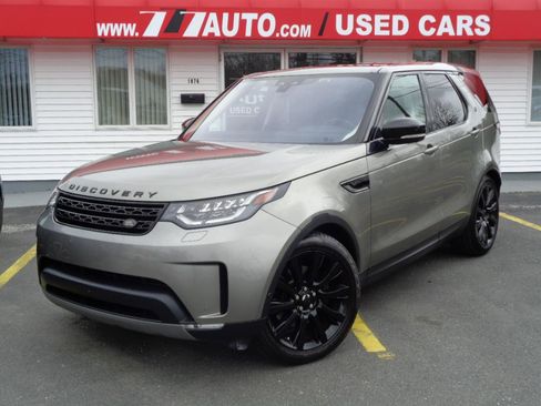 Used 2017 Land Rover Discovery First Edition image 1