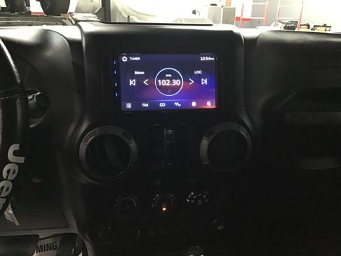 Used 2015 Jeep Wrangler Unlimited Sport w/ Quick Order Package 24S image 15