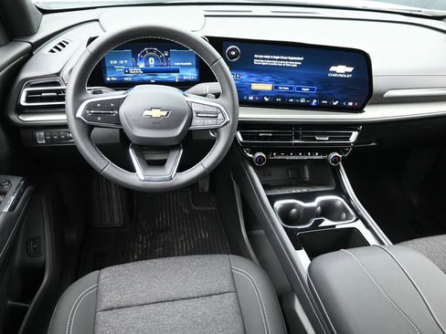 New 2026 Chevrolet Traverse LT w/ Driver Confidence Package image 15